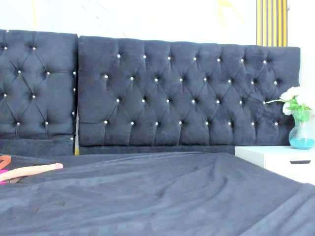 Jisooluv live webcam show