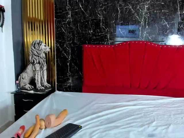 Jisooluv live cam on BongaCams