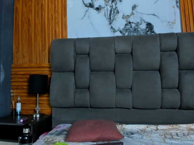 Jisooluv, live now on BongaCams