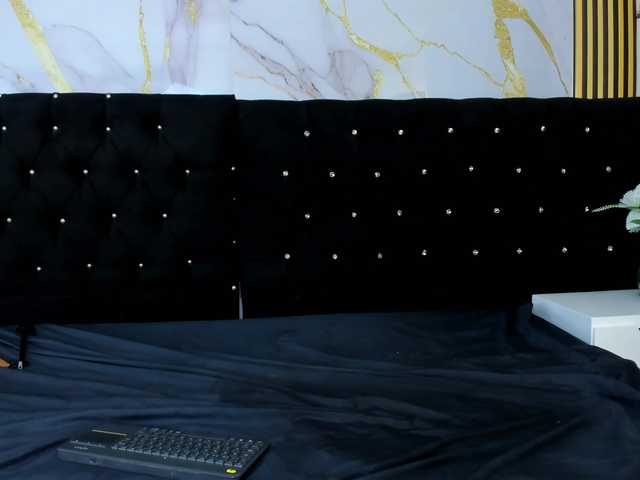 Jisooluv live cam on BongaCams