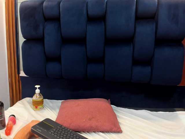 Jisooluv live cam on BongaCams