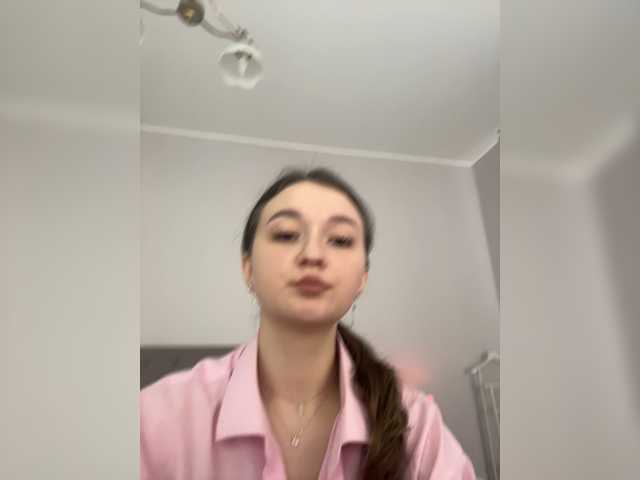 CyrenaLuxe live cam on BongaCams