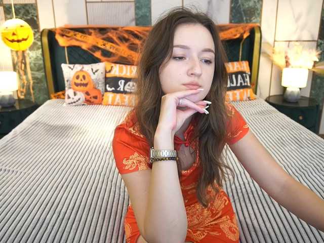 CyrenaLuxe