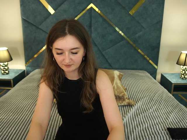 CyrenaLuxe