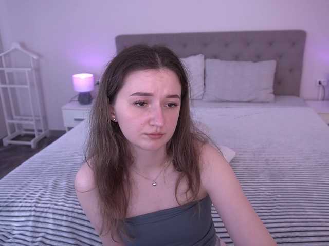 CyrenaLuxe live cam on BongaCams