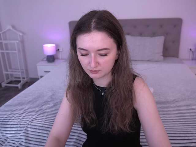 CyrenaLuxe live cam on BongaCams