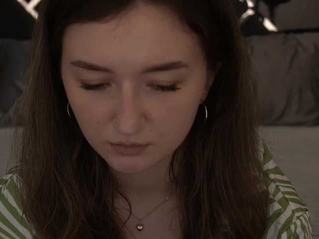 CyrenaLuxe live cam on BongaCams