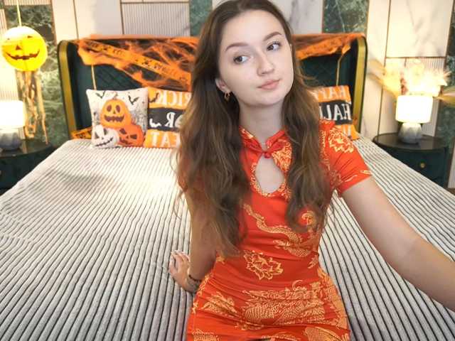 CyrenaLuxe