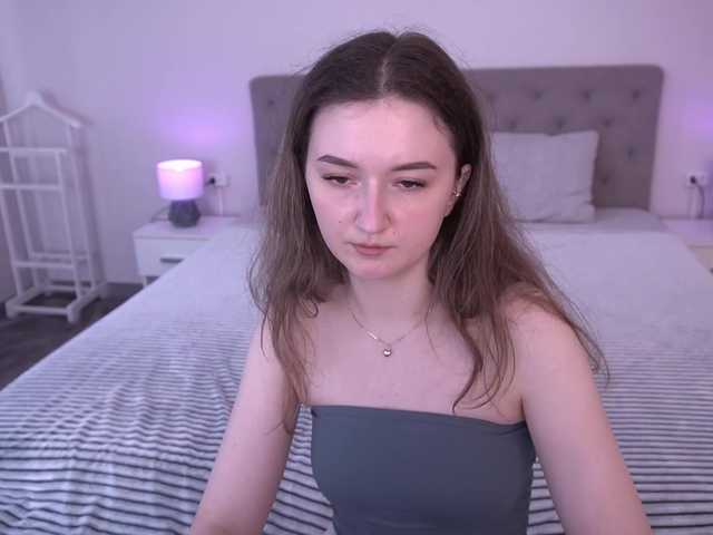 CyrenaLuxe live cam on BongaCams
