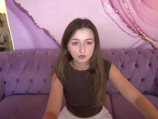 CyrenaLuxe live cam preview