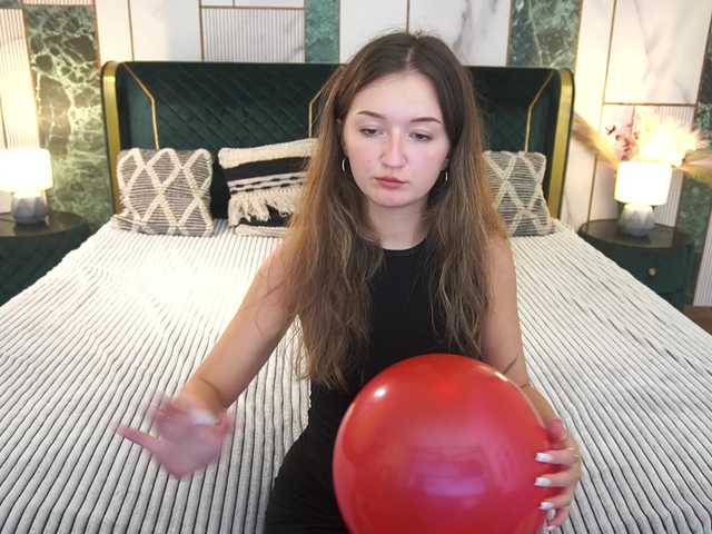 CyrenaLuxe