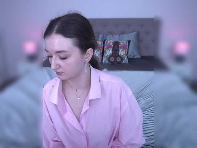 CyrenaLuxe live cam on BongaCams