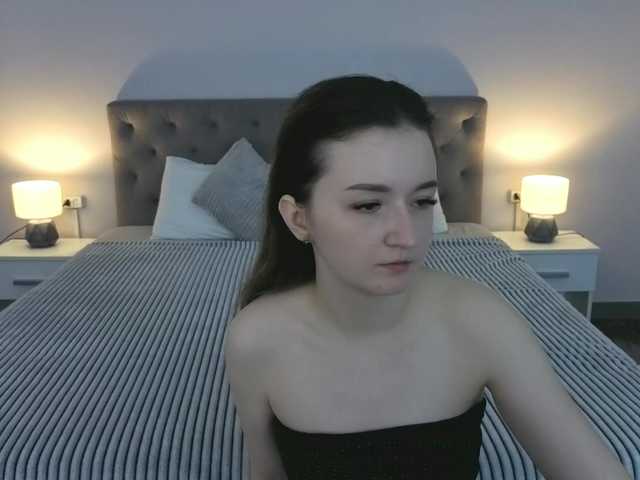 CyrenaLuxe's BongaCams show and profile