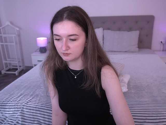 CyrenaLuxe live cam on BongaCams