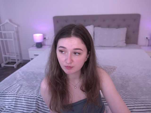 CyrenaLuxe live cam on BongaCams