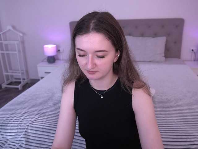 CyrenaLuxe live cam on BongaCams