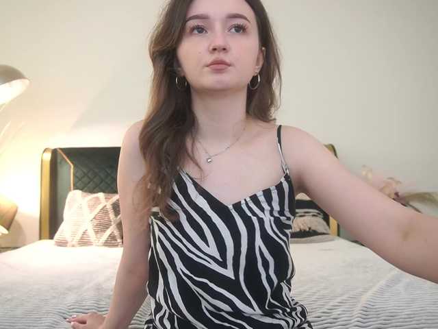 CyrenaLuxe webcam