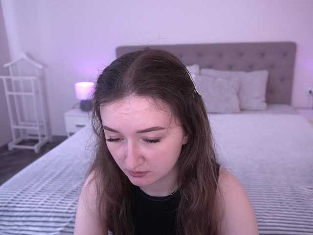 CyrenaLuxe live cam on BongaCams