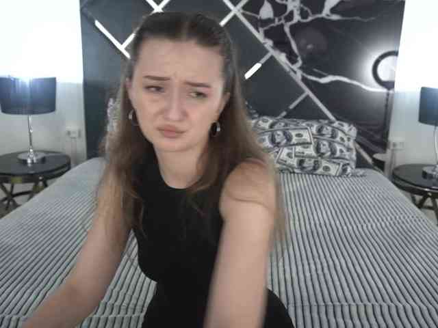CyrenaLuxe webcam
