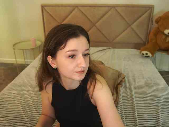 CyrenaLuxe Live Webcam on BongaCams