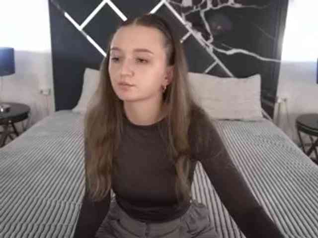 CyrenaLuxe