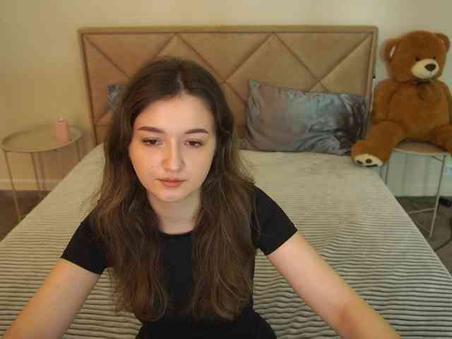 CyrenaLuxe