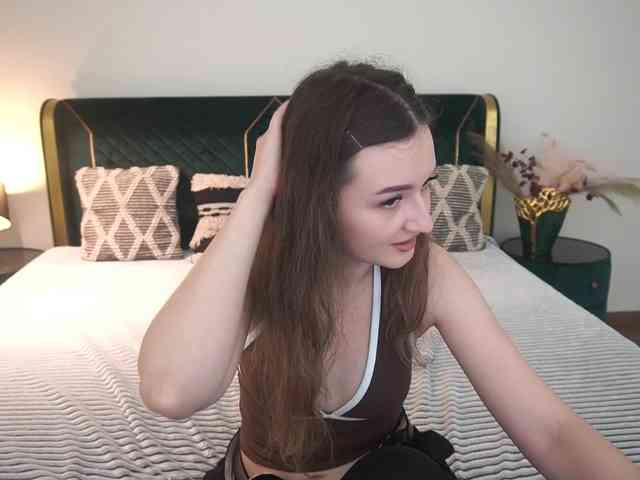 CyrenaLuxe Sex Cam Show