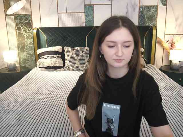 CyrenaLuxe