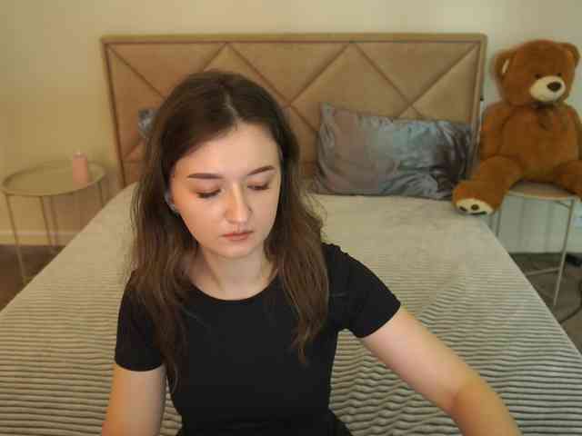CyrenaLuxe
