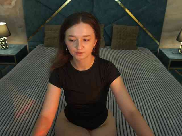 CyrenaLuxe webcam