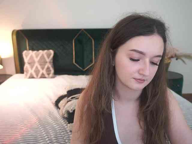 CyrenaLuxe webcam