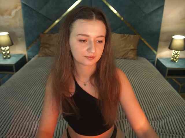 CyrenaLuxe