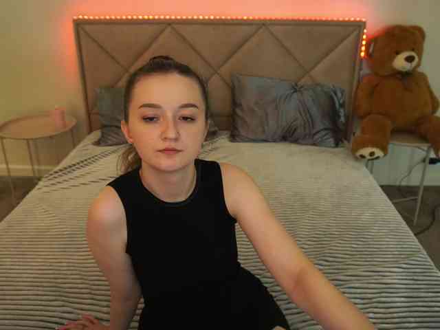 CyrenaLuxe