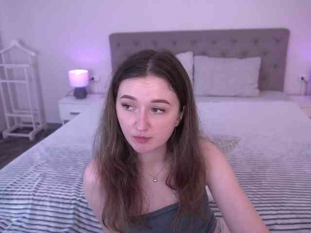 CyrenaLuxe webcam