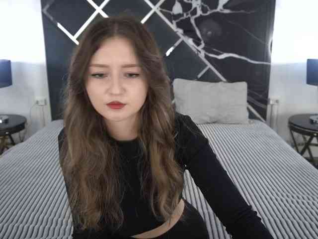 CyrenaLuxe
