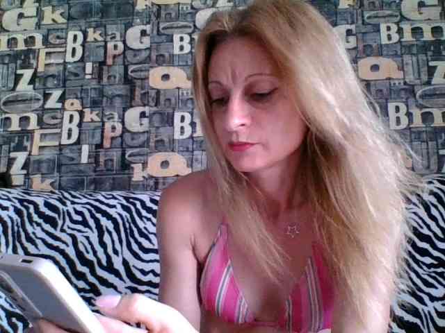 MyaMa webcam
