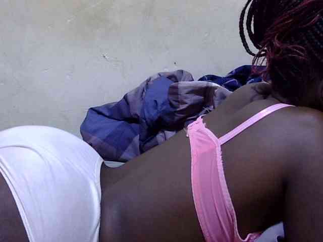 Pretty-leila1