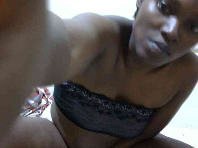 Pretty-leila1