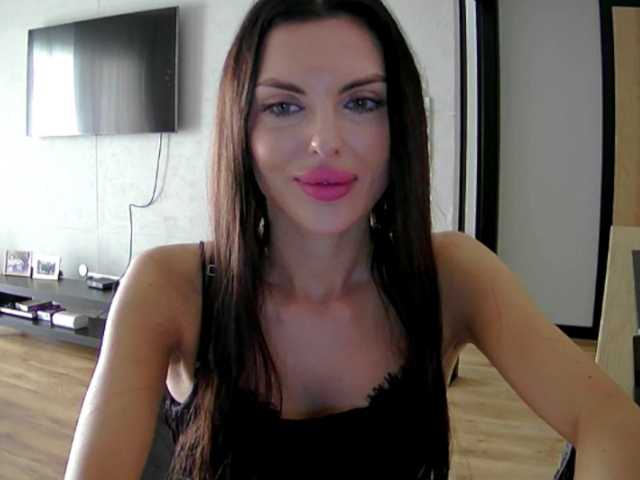 Addisonadore live cam on BongaCams