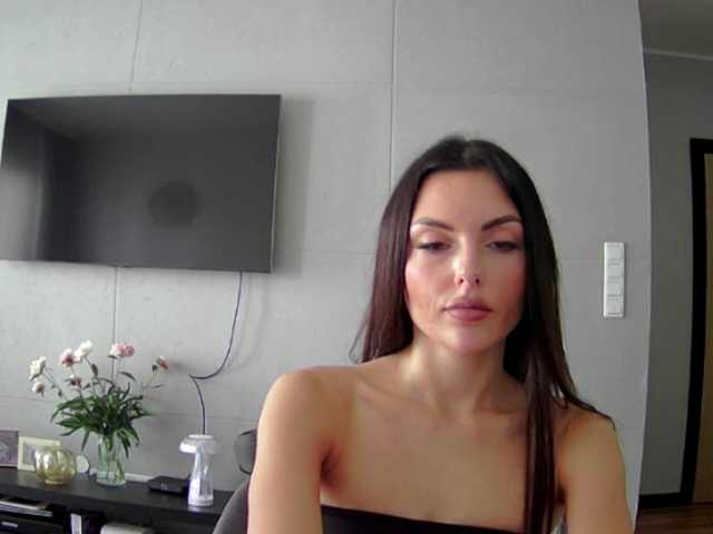 Addisonadore live cam on BongaCams