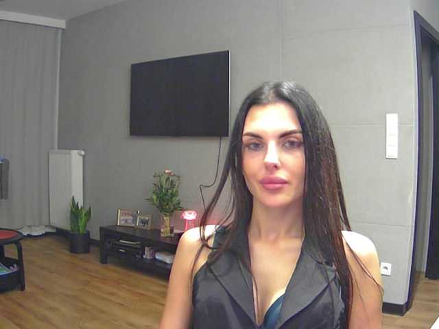 Addisonadore live cam on BongaCams