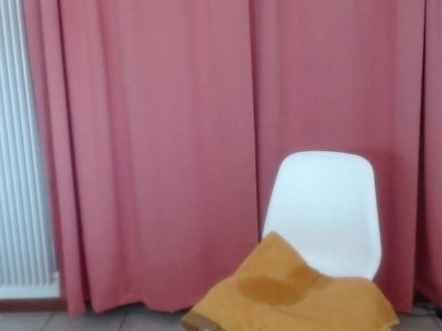 Elena-xx live cam on BongaCams