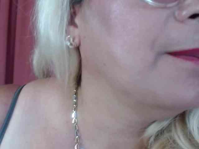 Elena-xx webcam