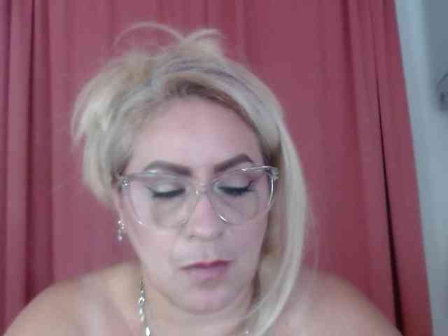 Elena-xx webcam