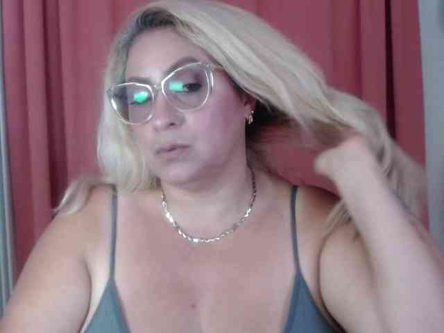 Elena-xx webcam