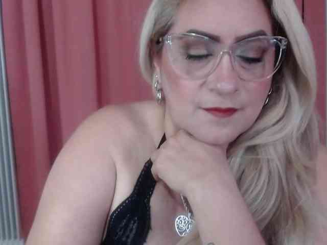 Elena-xx webcam