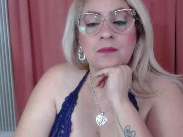 Elena-xx webcam