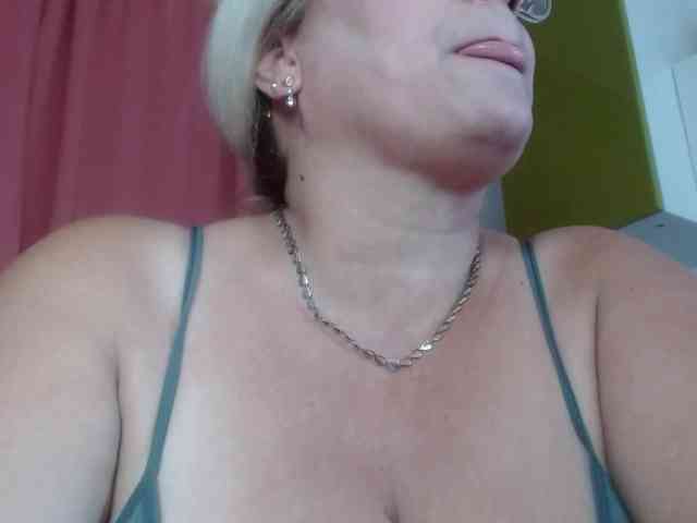 Elena-xx webcam