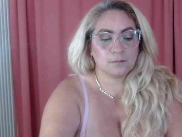 Elena-xx webcam