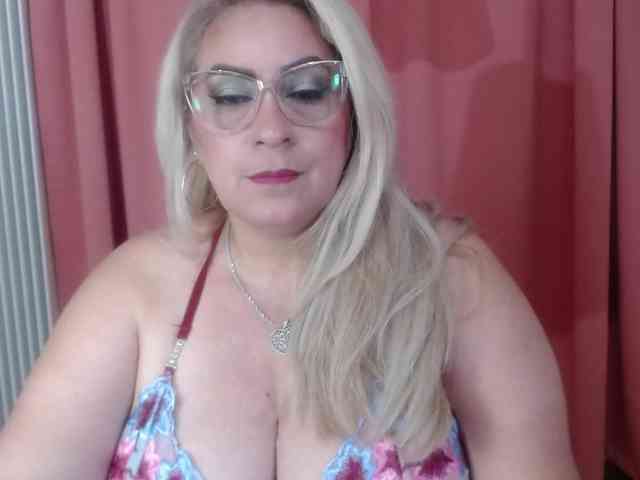 Elena-xx webcam